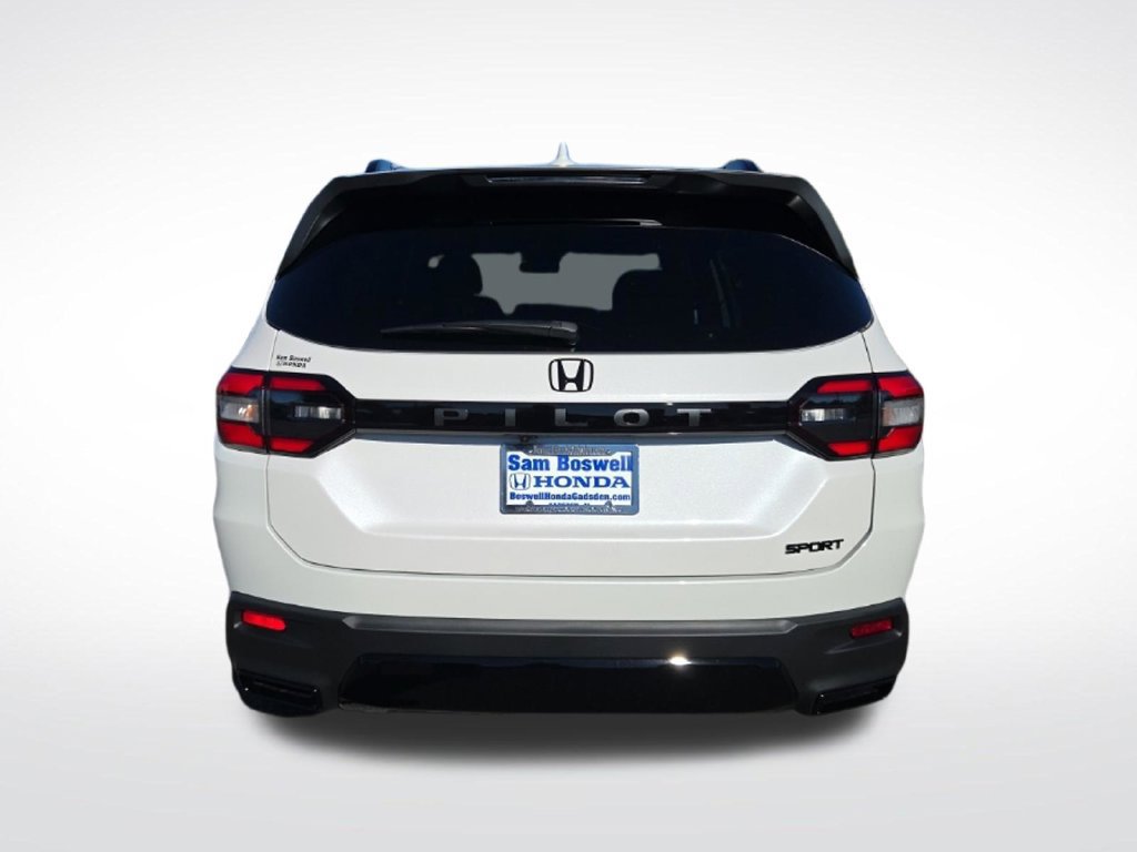 New 2026 Honda Pilot Sport image 5