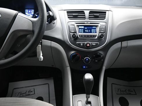 Used 2015 Hyundai Accent GLS FWD image 16