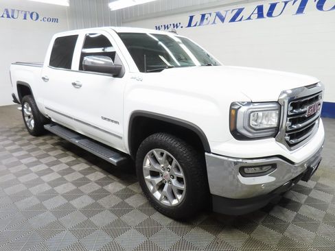Used 2018 GMC Sierra 1500 SLT w/ SLT Premium Package image 3