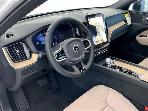 New 2026 Volvo XC60 T8 Plus w/ Protection Package Premier AWD/4WD image 21