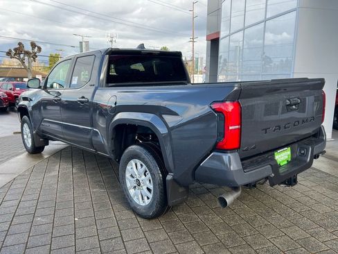 New 2026 Toyota Tacoma SR5 AWD/4WD image 3