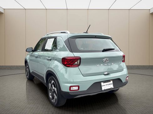 Certified 2026 Hyundai Venue SEL FWD image 3