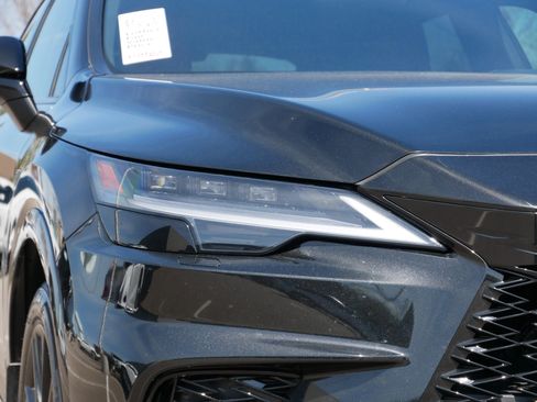 Used 2024 Lexus RX 500h F Sport w/ Convenience Package image 14