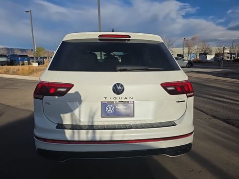 Certified 2024 Volkswagen Tiguan SE R-Line image 5