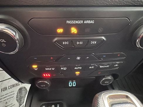 Used 2021 Ford Ranger XLT w/ Equipment Group 302A High image 16
