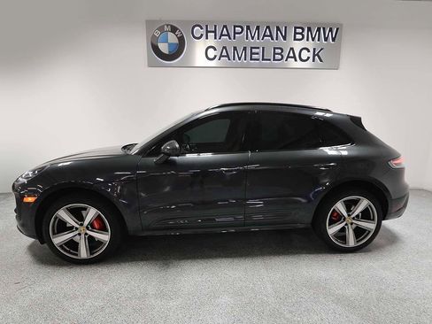 Used 2023 Porsche Macan S AWD/4WD image 3
