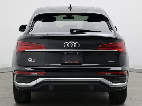 Used 2023 Audi Q5 2.0T Premium Plus w/ Premium Plus Package AWD/4WD image 7