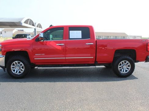 Used 2019 Chevrolet Silverado 2500 LTZ w/ Duramax Plus Package AWD/4WD image 8