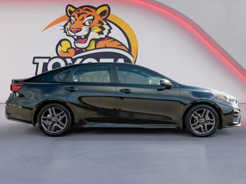Used 2021 Kia Forte GT-Line w/ GT-Line Premium Package FWD image 4