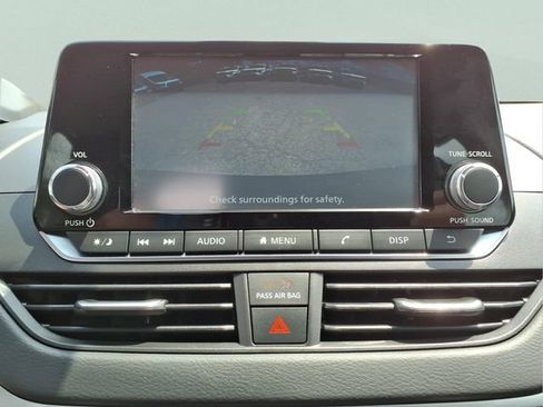 Used 2023 Nissan Altima 2.5 S FWD image 19