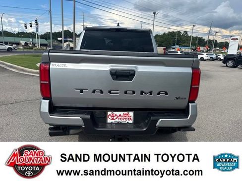 Used 2024 Toyota Tacoma TRD Sport RWD image 4