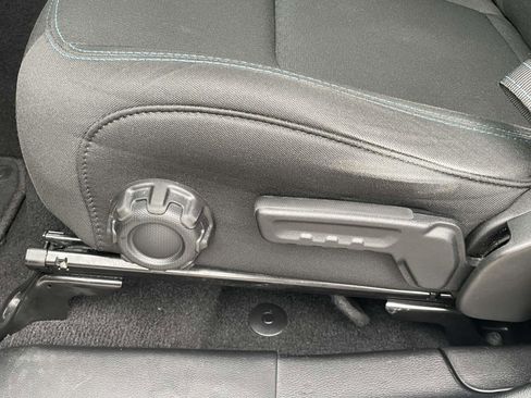 Used 2021 Jeep Wrangler Unlimited Rubicon 4xe w/ Steel Bumper Group image 16