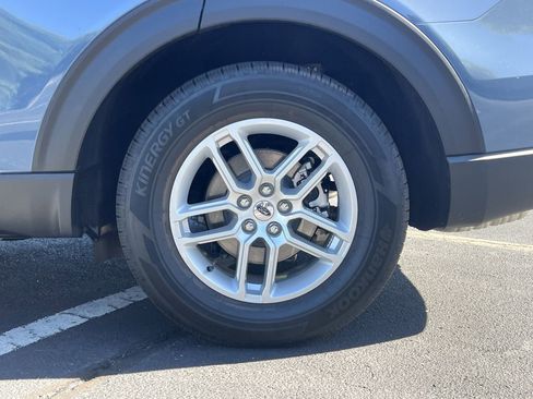 New 2026 Ford Explorer Active w/ Active Comfort Package RWD image 26
