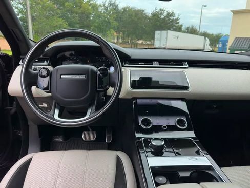 Used 2019 Land Rover Range Rover Velar R-Dynamic SE AWD/4WD image 12