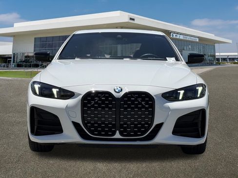 Used 2026 BMW 430i Coupe w/ M Sport Package RWD image 3