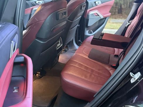 Used 2021 BMW X6 xDrive40i w/ Executive Package image 14