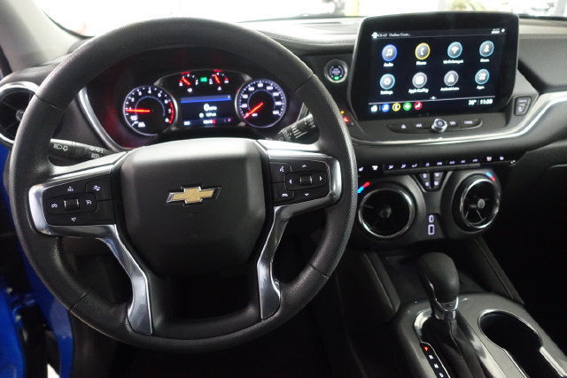 Used 2024 Chevrolet Blazer LT w/ Convenience Package FWD image 12