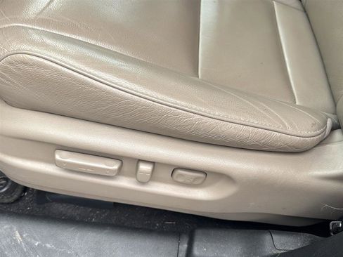 Used 2017 Honda Pilot EX-L image 6