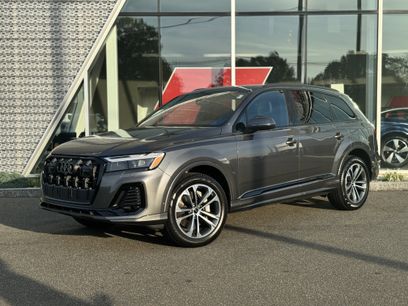 Certified 2025 Audi Q7 2.0T Premium w/ Convenience Plus Package