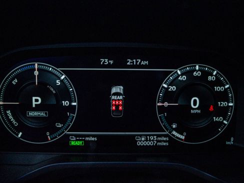 New 2025 Mitsubishi Outlander ES image 19