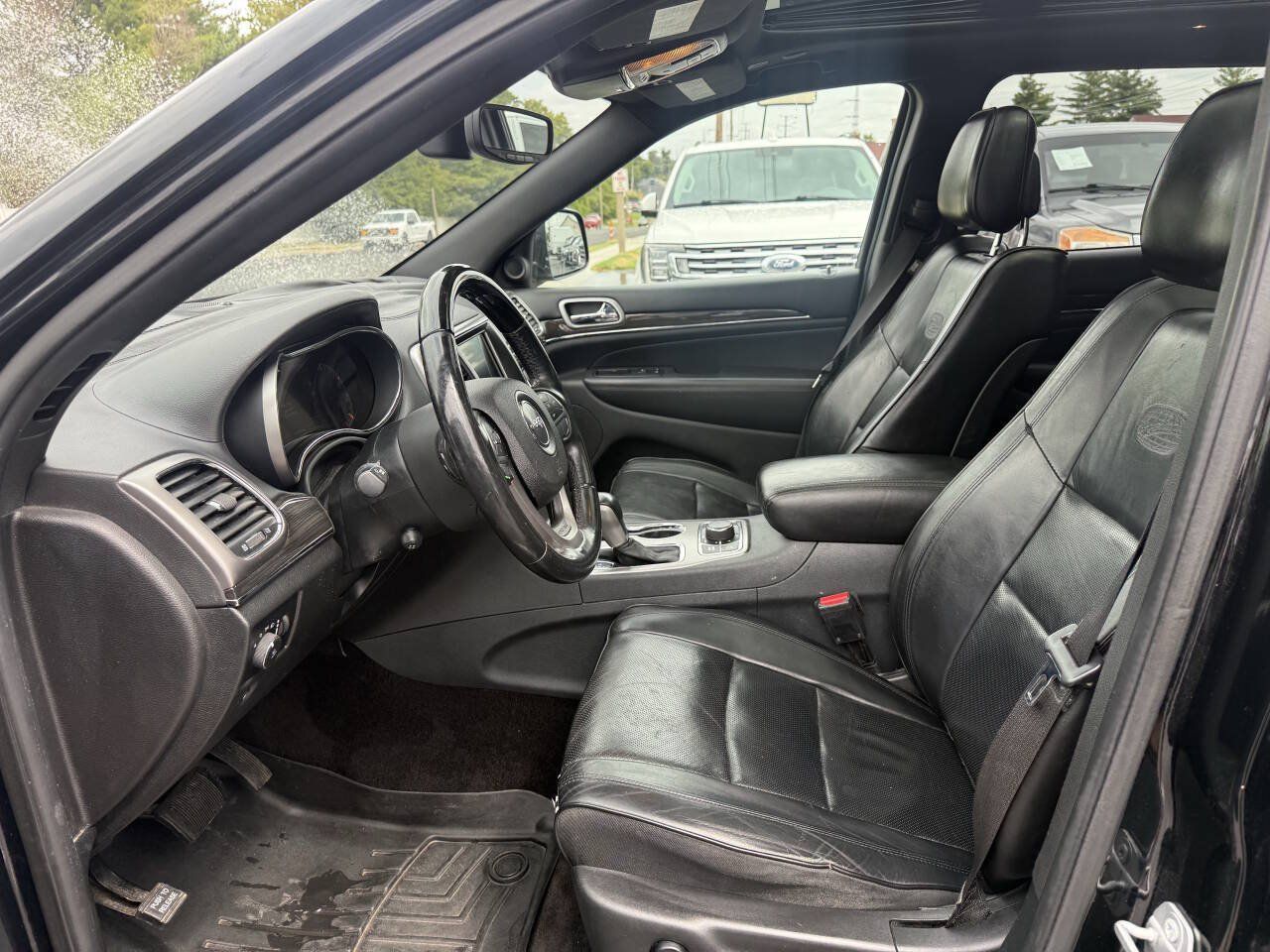Used 2018 Jeep Grand Cherokee Overland AWD/4WD image 16