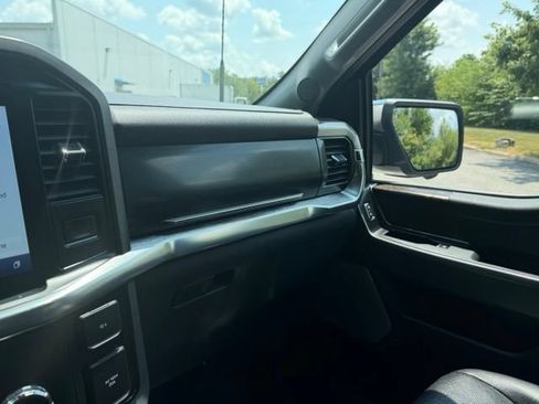 Used 2022 Ford F150 Lariat w/ Equipment Group 502A High AWD/4WD image 26