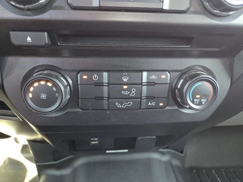 Used 2018 Ford F150 XLT AWD/4WD image 29