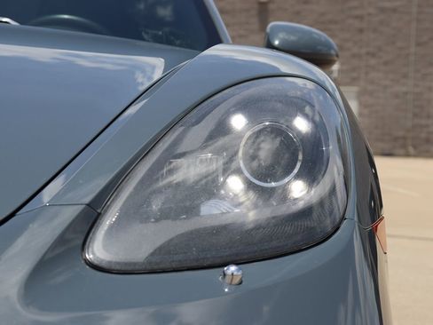 Used 2017 Porsche 718 Boxster S image 67