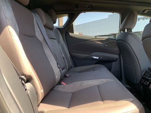 Used 2026 Lexus RX 450h AWD w/ Convenience Package image 33