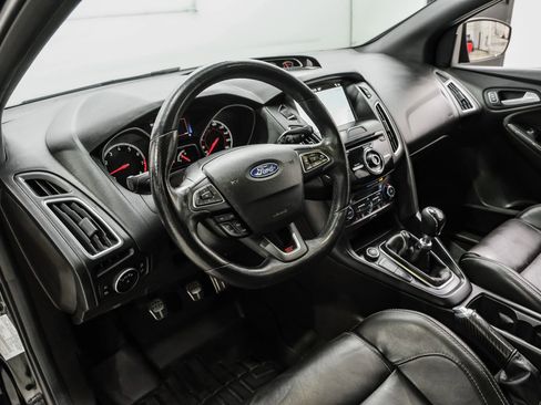 Used 2016 Ford Focus ST w/ Equipment Group 402A image 22