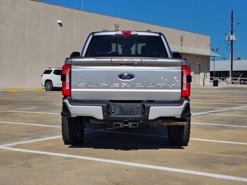 Certified 2024 Ford F250 Lariat w/ Lariat Ultimate Package image 6