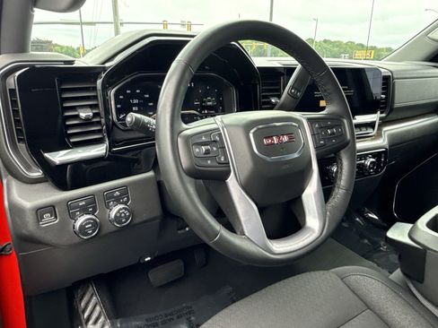 Used 2023 GMC Sierra 1500 Elevation AWD/4WD image 16