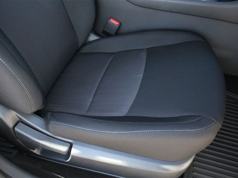 New 2025 Nissan Sentra SV image 31