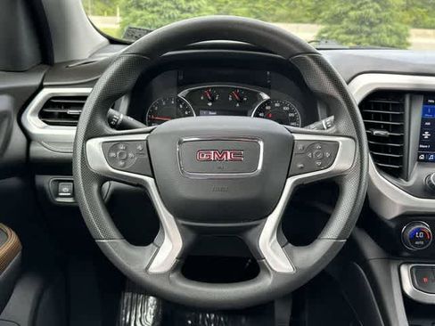 Used 2023 GMC Acadia SLE w/ Driver Convenience Package AWD/4WD image 7