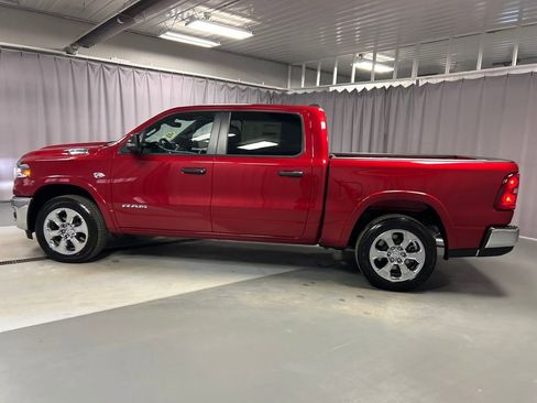 New 2026 RAM 1500 4x4 Crew Cab image 4