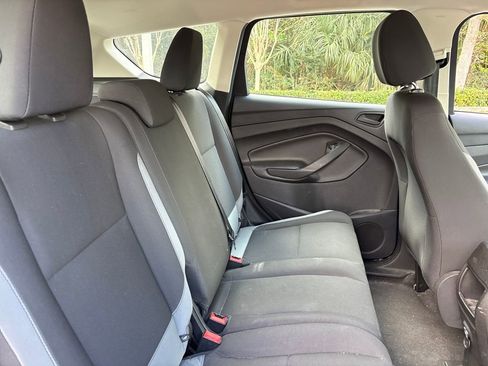 Used 2013 Ford Escape S image 28