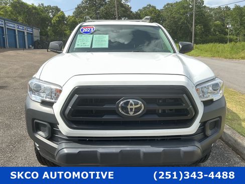 Used 2023 Toyota Tacoma SR RWD image 8