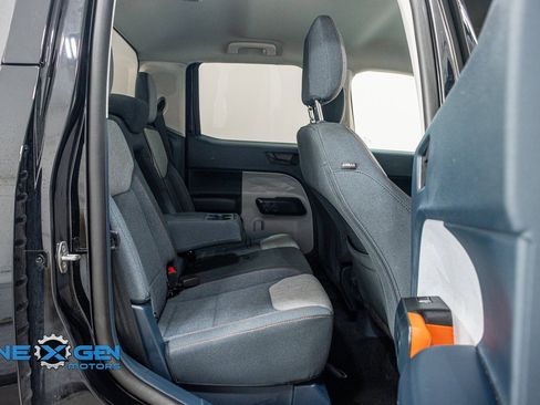 Used 2024 Ford Maverick XLT w/ Equipment Group 300A Standard image 31