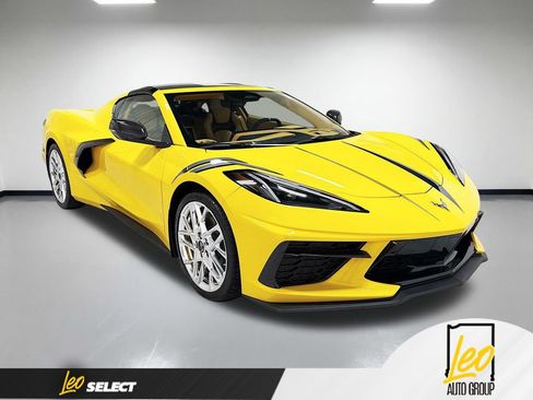 Used 2026 Chevrolet Corvette Stingray Premium Cpe RWD image 4