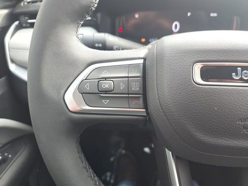 New 2026 Jeep Compass Limited image 13