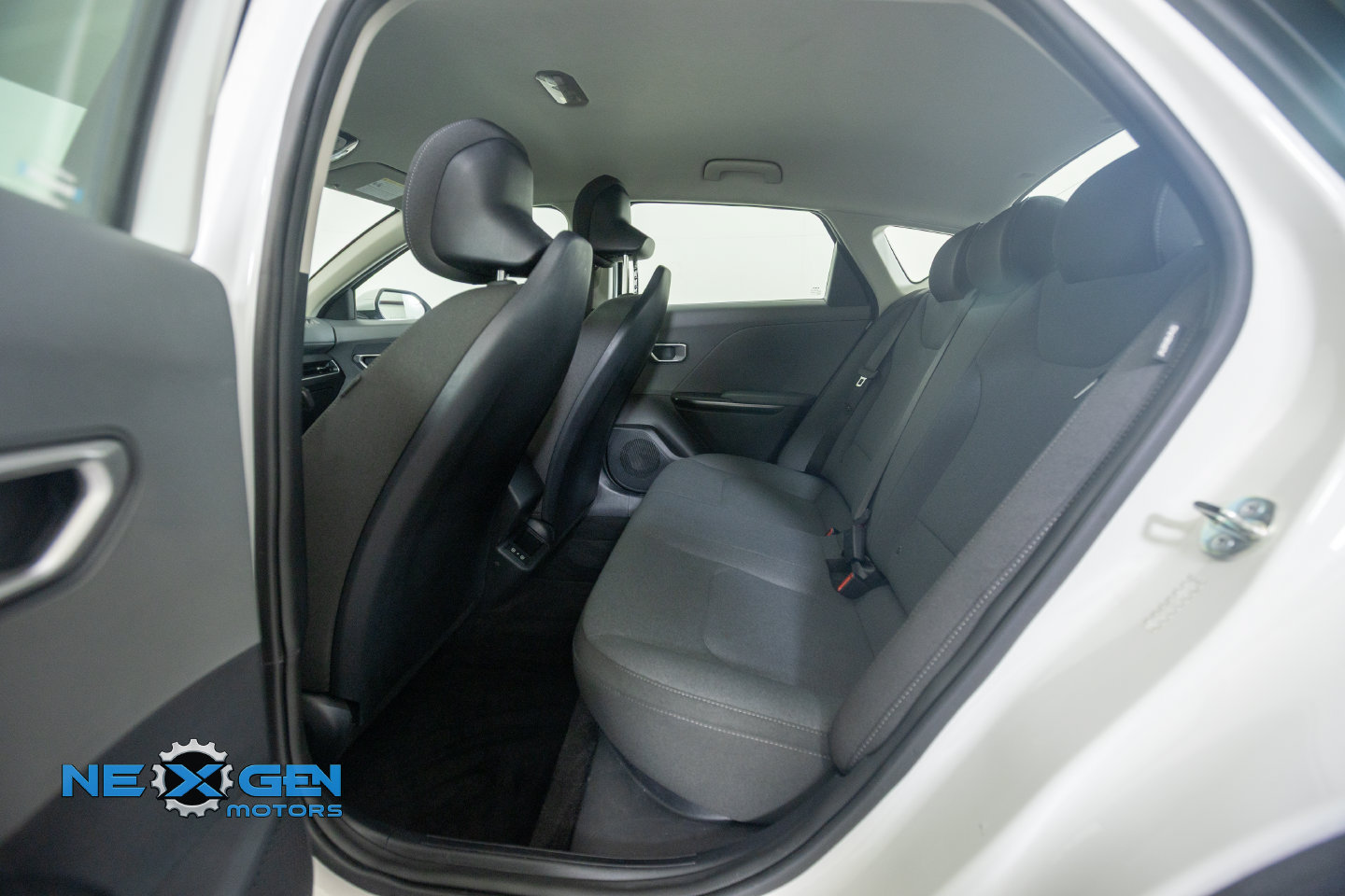 Used 2025 Kia K4 FWD image 28