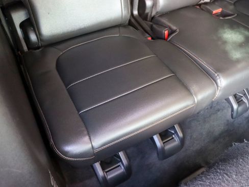 Used 2020 Chevrolet Traverse RS w/ LPO, Floor Liner Package FWD image 21