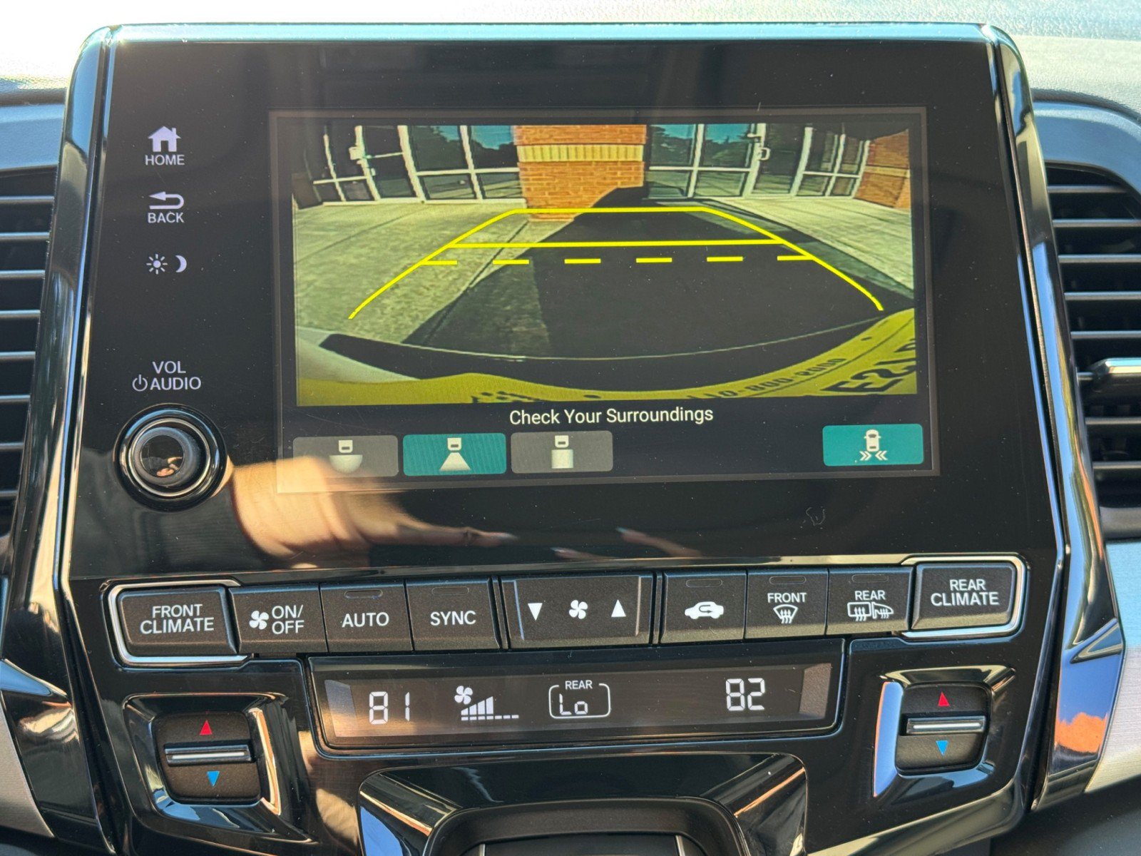 Used 2018 Honda Odyssey EX-L image 25