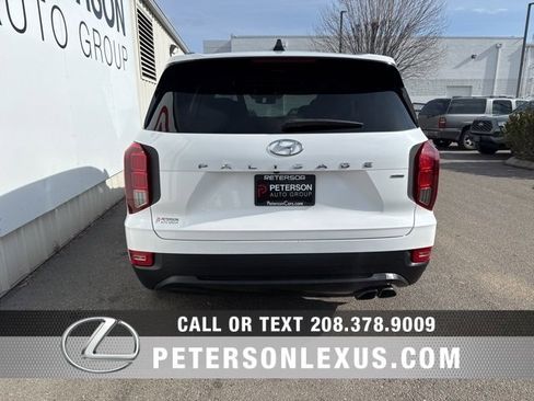 Used 2022 Hyundai Palisade SEL w/ Premium Package image 4
