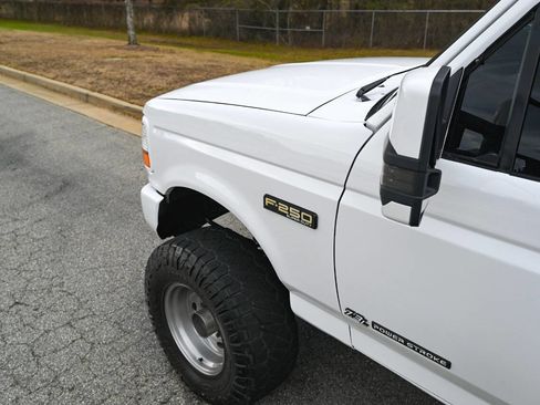 Used 1994 Ford F350 2WD SuperCab DRW image 19