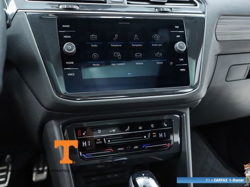 Used 2024 Volkswagen Tiguan SEL R-Line image 64