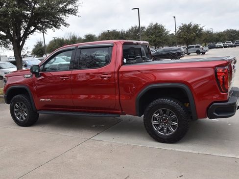 Used 2025 GMC Sierra 1500 AT4X image 11