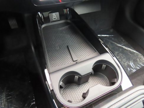 New 2025 Ford Mustang Mach-E Premium image 13