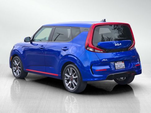 Certified 2022 Kia Soul GT-Line image 6