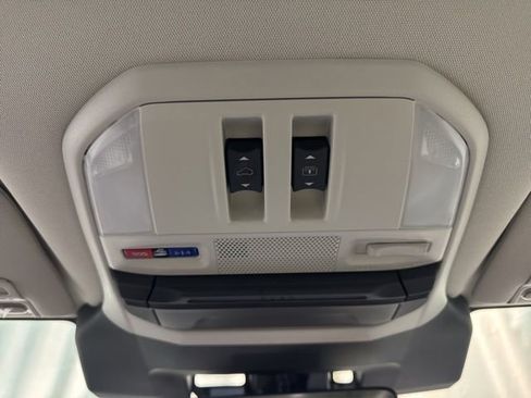 New 2026 Subaru Ascent Limited image 24